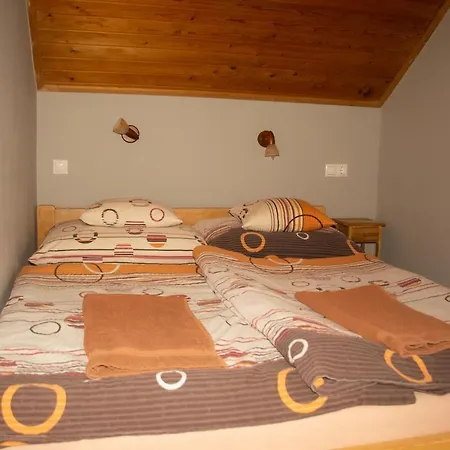 Hajnalka Apartmanhaz Lägenhet
