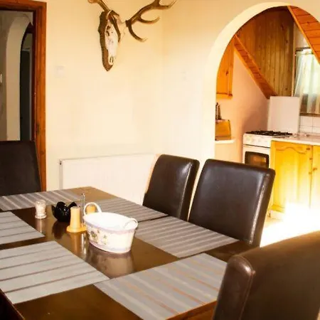Hajnalka Apartmanhaz